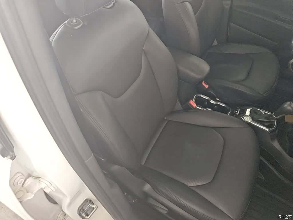 Jeep Renegade, 2017 25