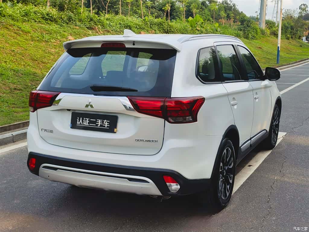 Mitsubishi Outlander, 2019 7