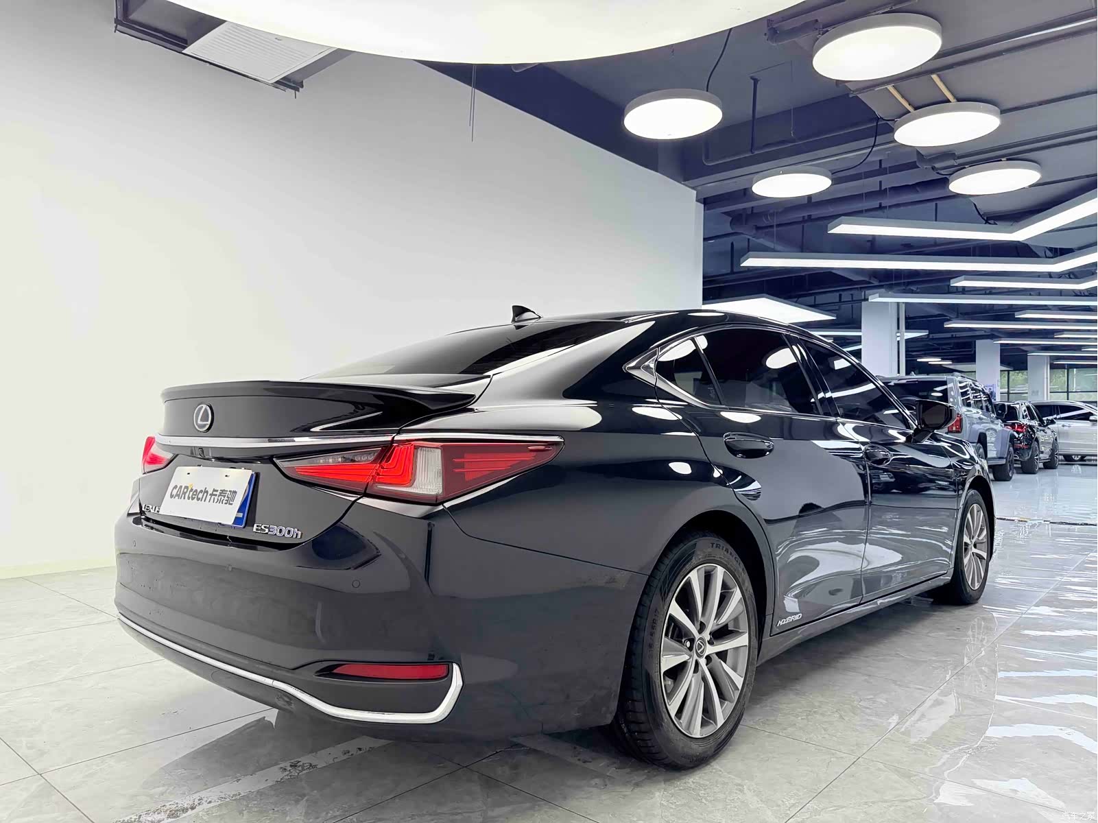 Lexus ES, 2018 6
