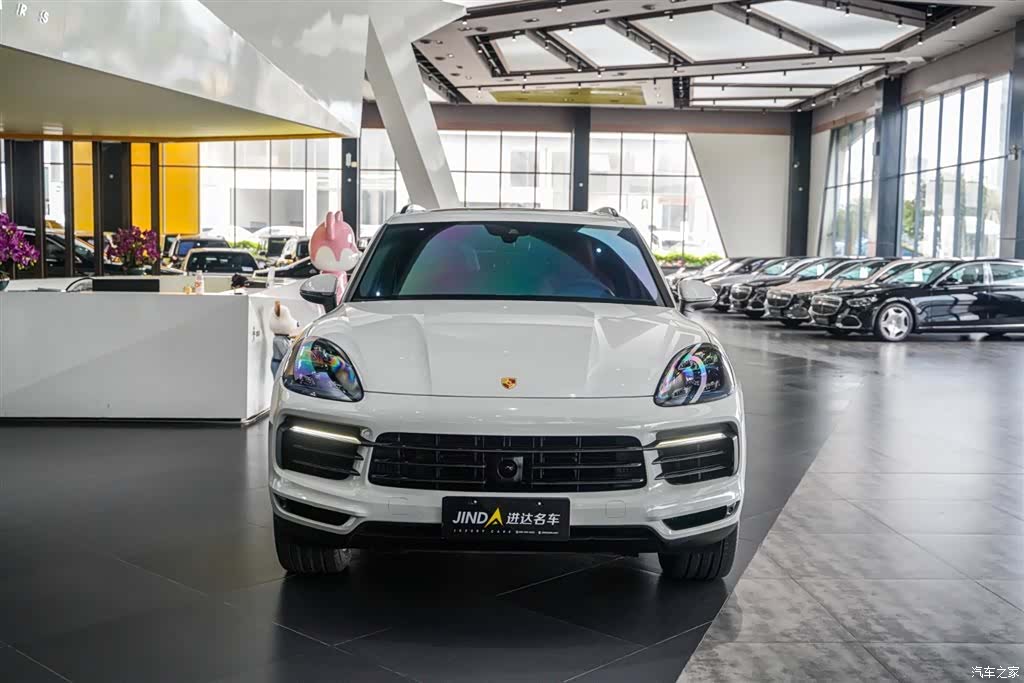 Porsche Cayenne, 2018 3