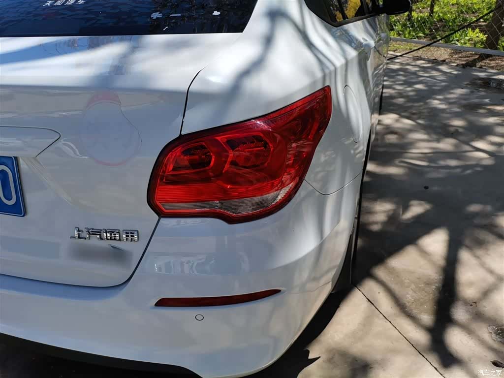 Chevrolet 320, 2018 8