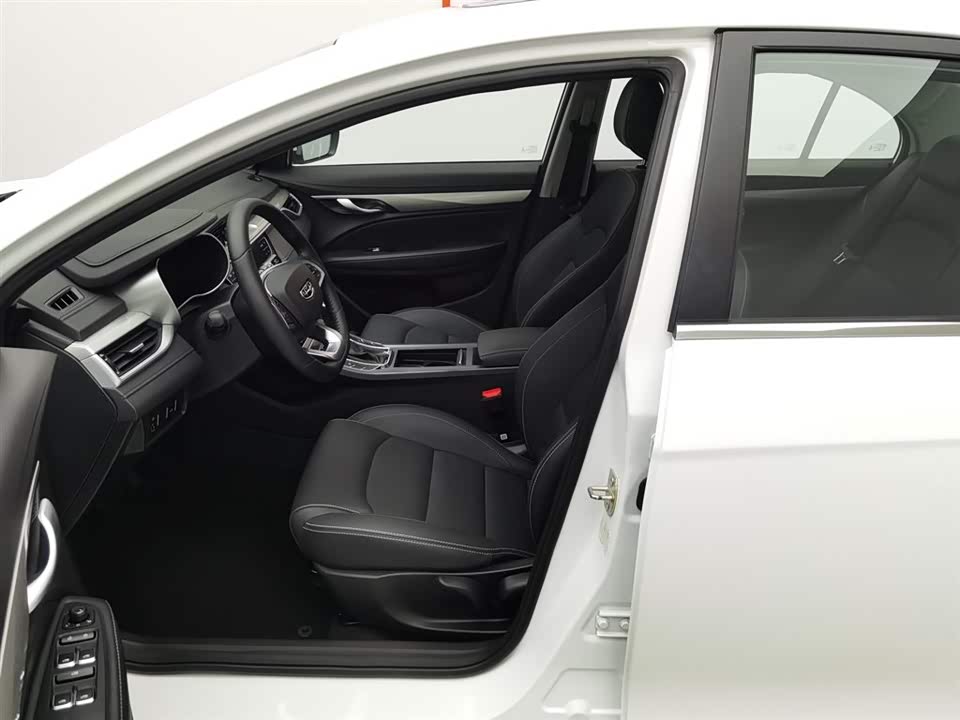 Geely Emgrand Geely Emgrand