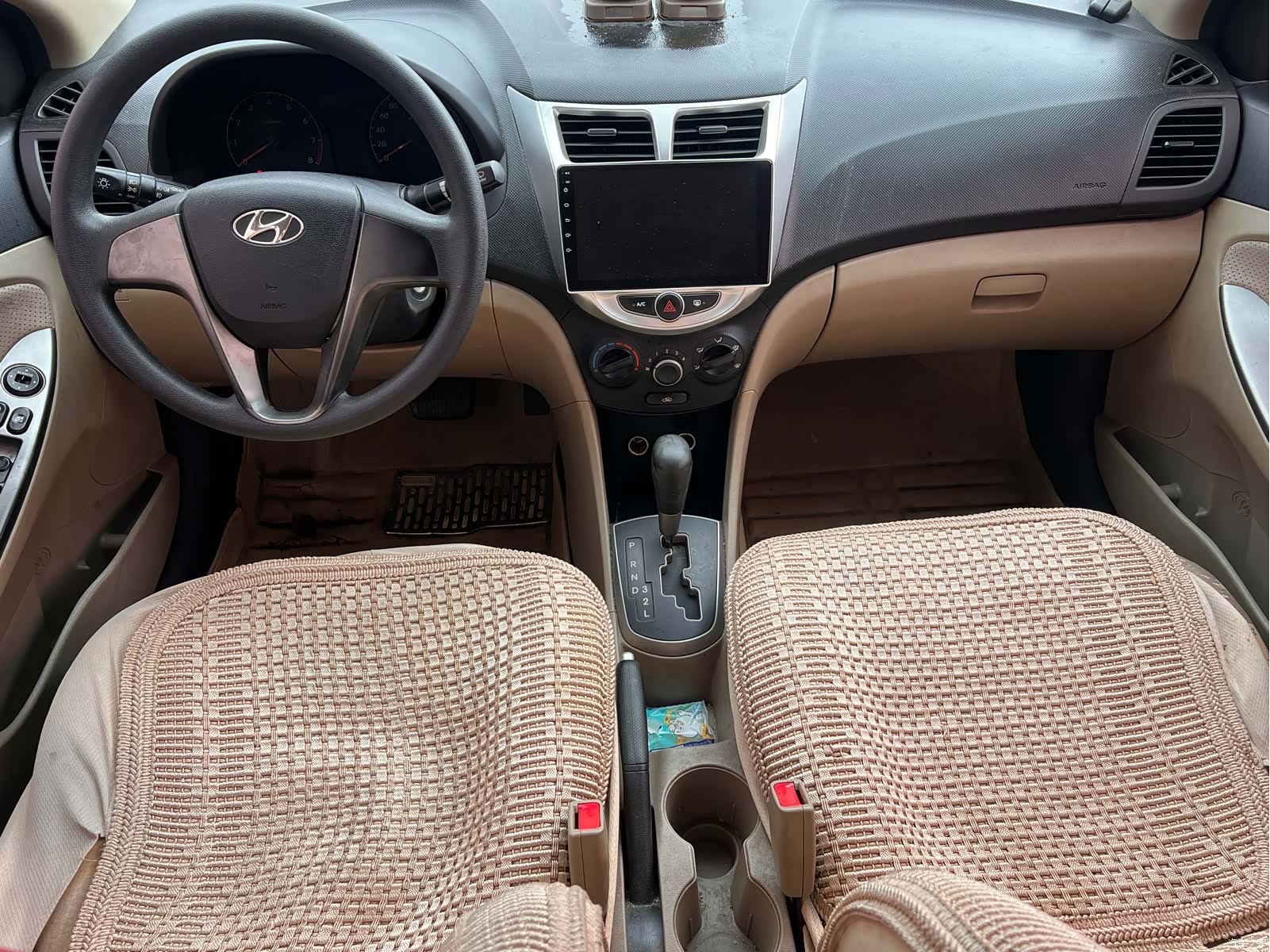 Hyundai GLS, 2014 9