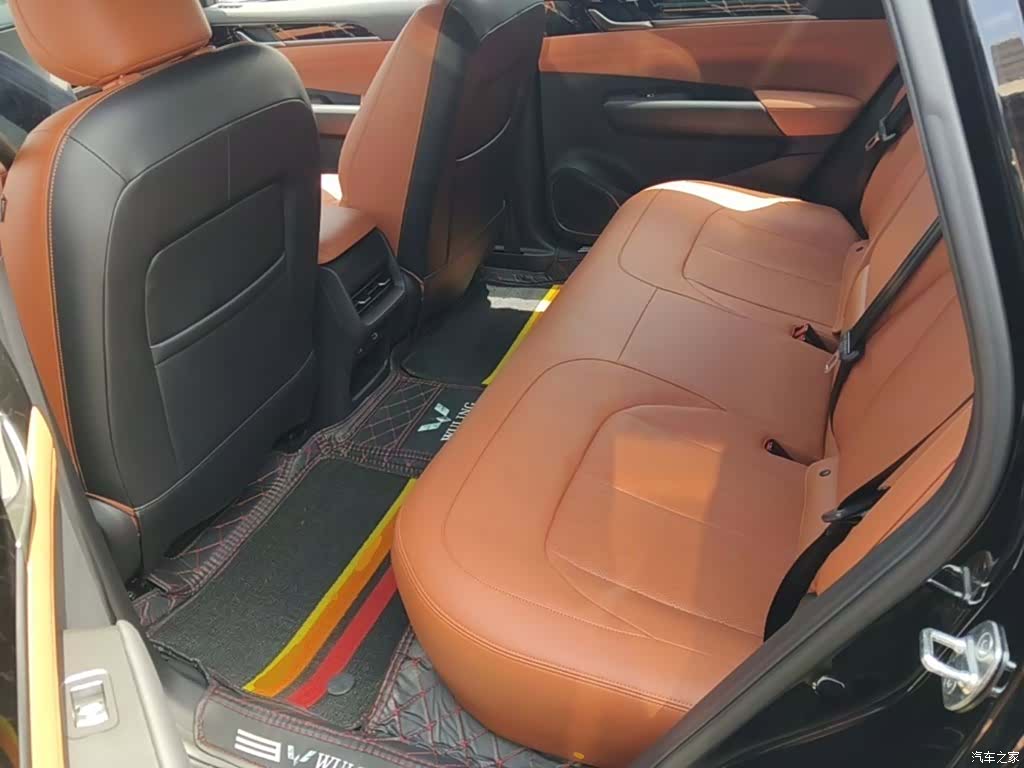 Wuling Starlight, 2025 17