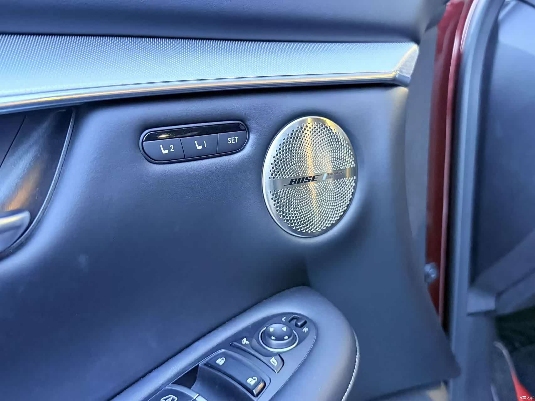 Infiniti QX50, 2023 12