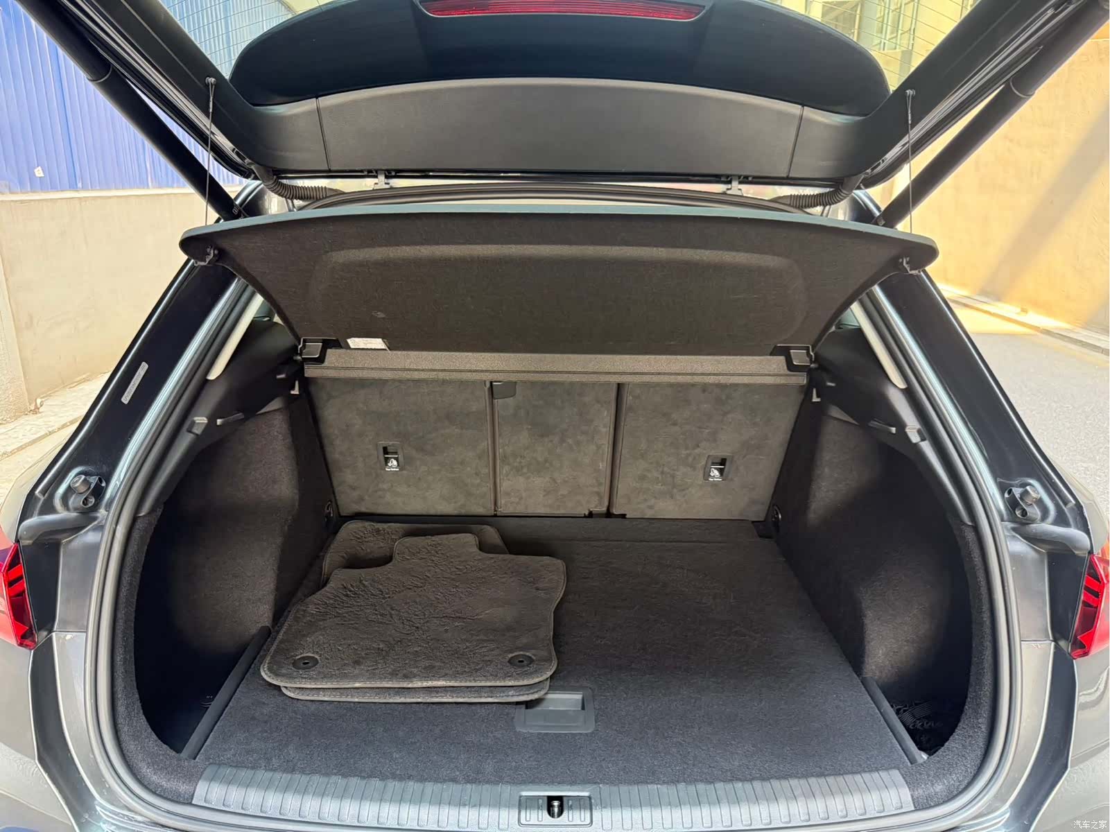 Audi Q3, 2021 21