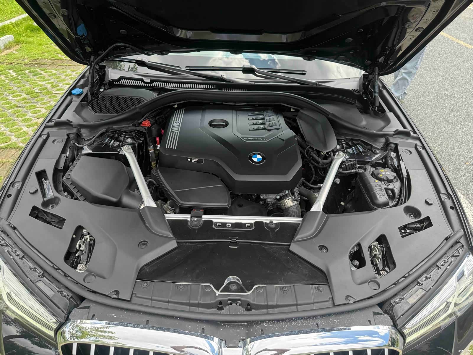 BMW 5 Series, 2023 21