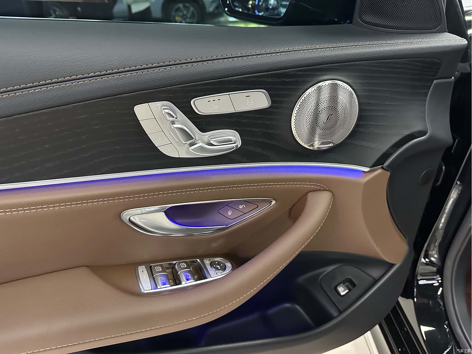 Mercedes-Benz E-Class, 2023 8