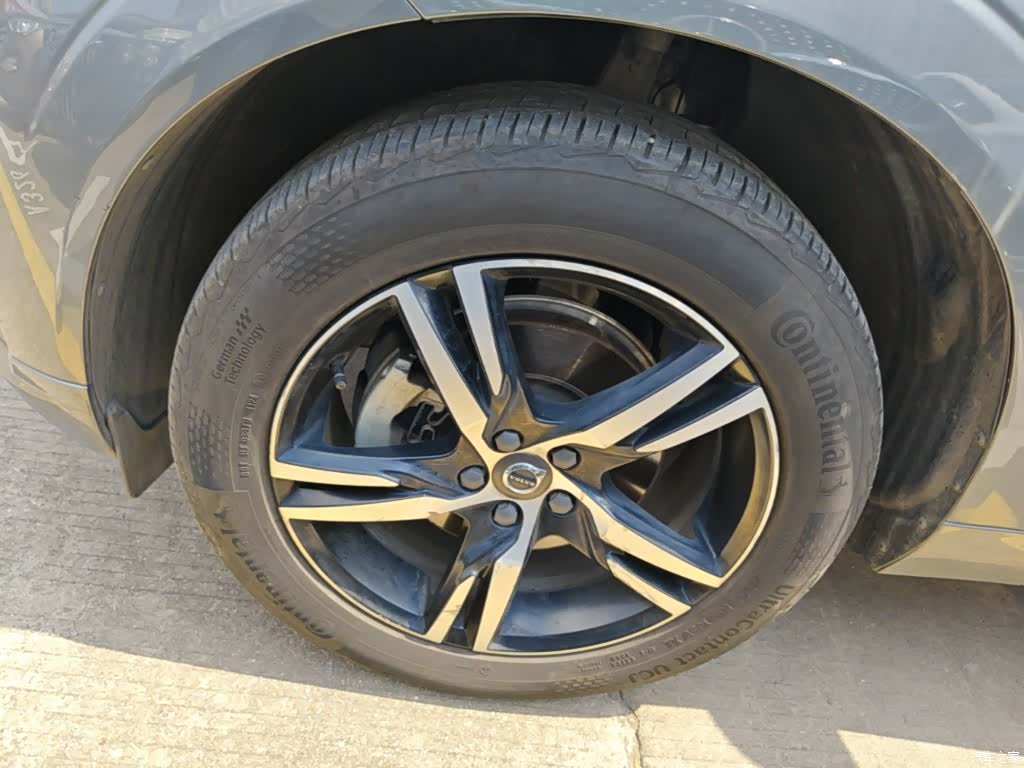 Volvo XC60, 2018 15