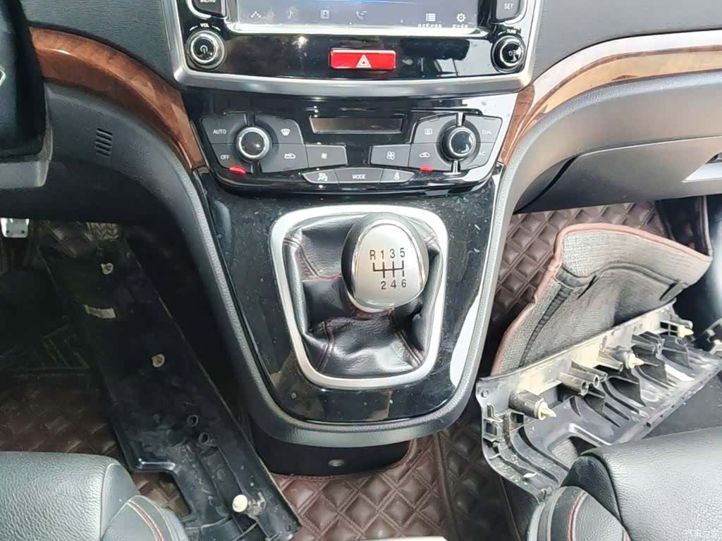 Haval H6, 2015 14