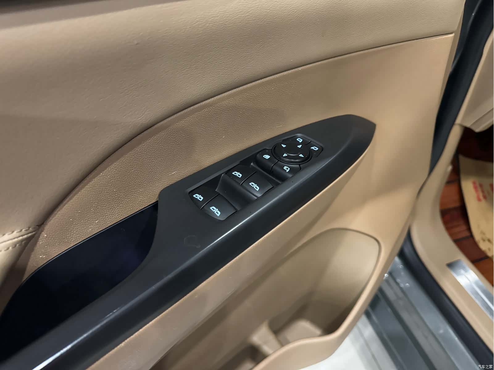 Buick GL8, 2019 11