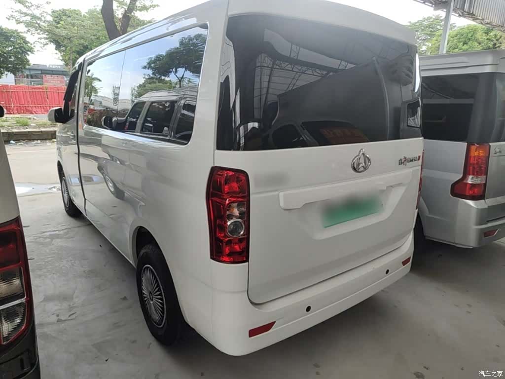 Changan EM60, 2025 все фото