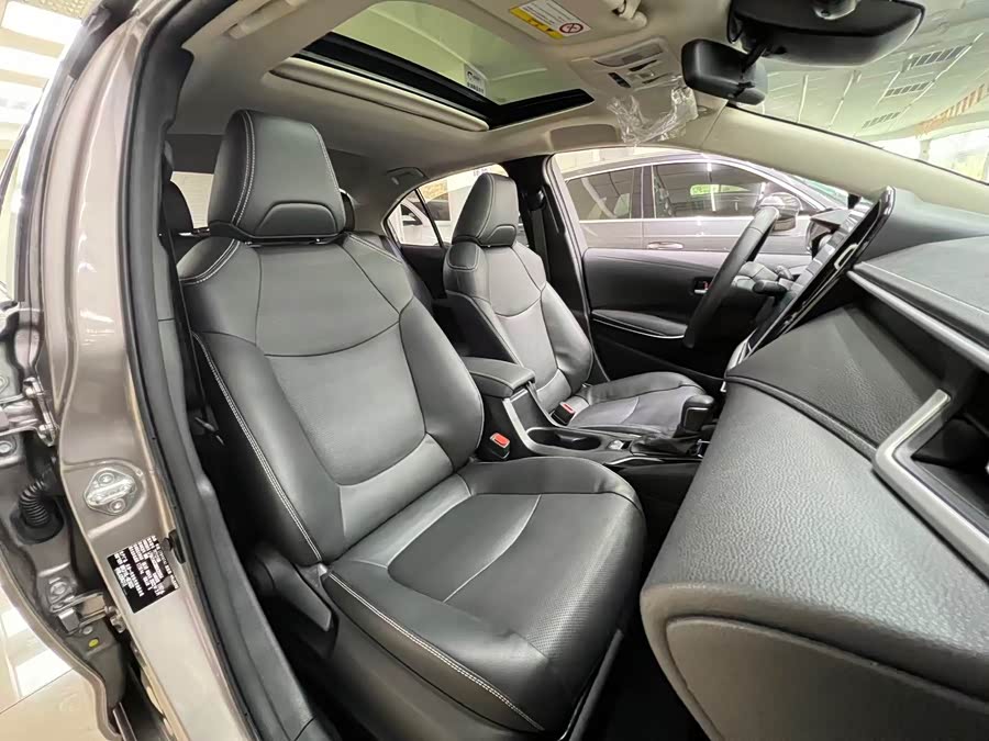 Toyota Corolla 2022, фото 19