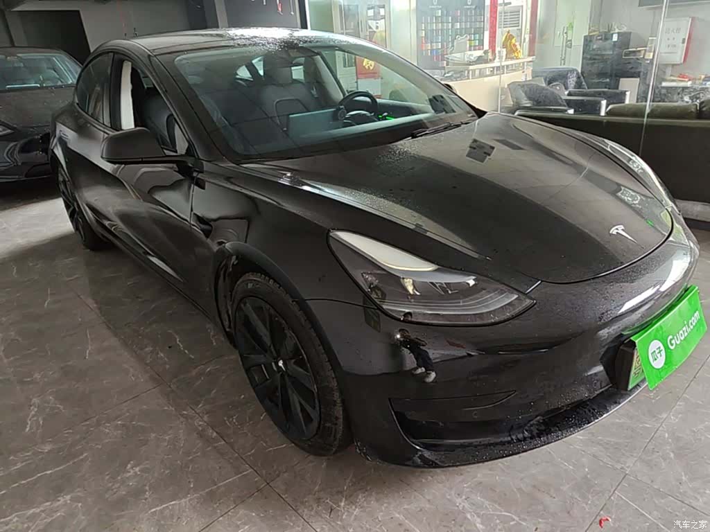 Tesla Model 3, 2022 4