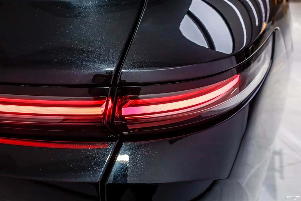 Li Auto L9, 2025 28