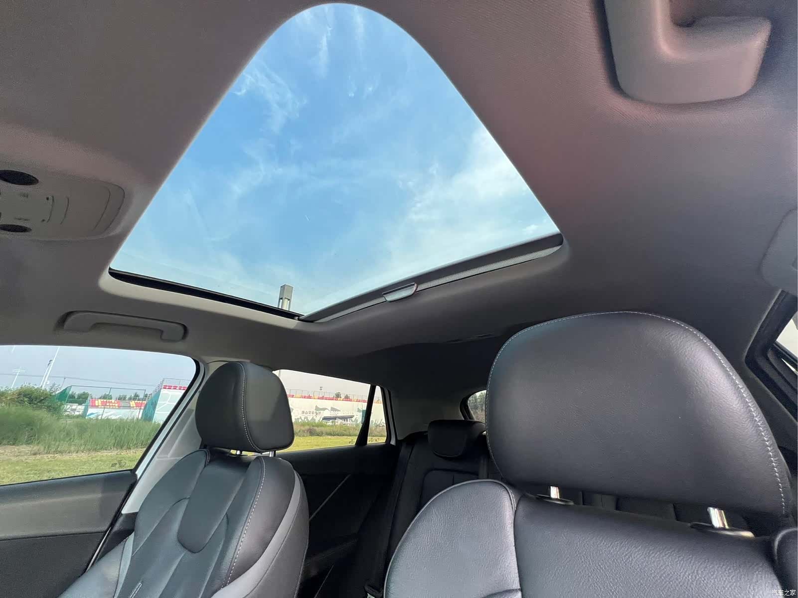 Audi Q2L, 2022 18