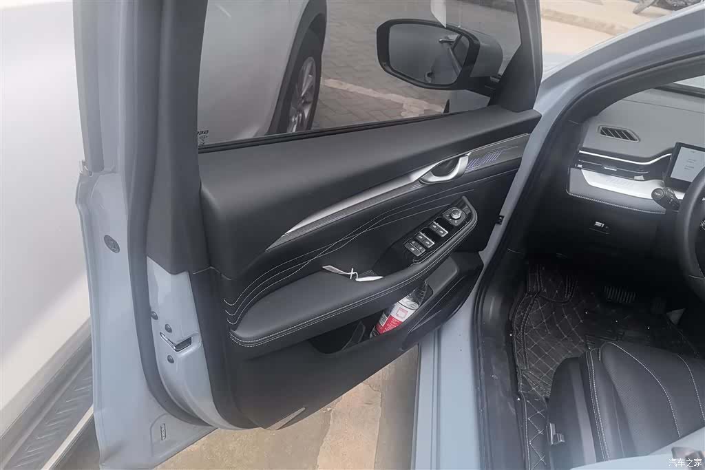 Geely Preface, 2025 7
