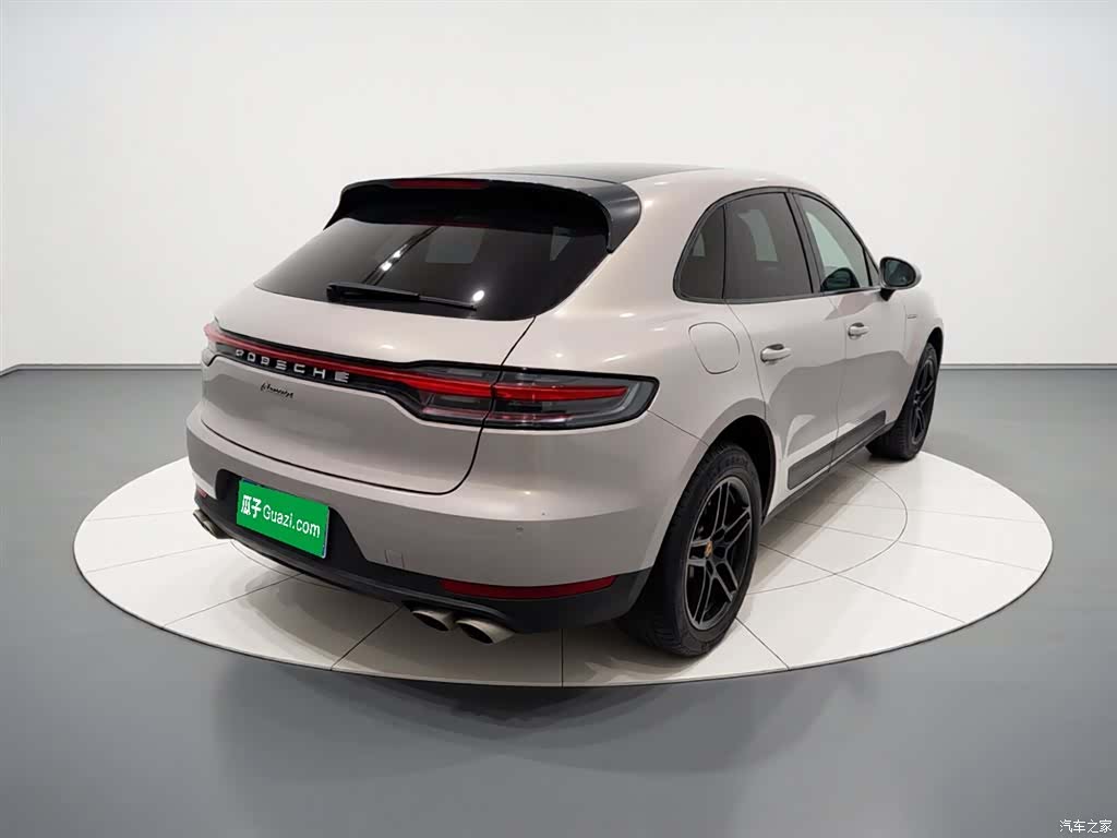 Porsche Macan, 2019 все фото