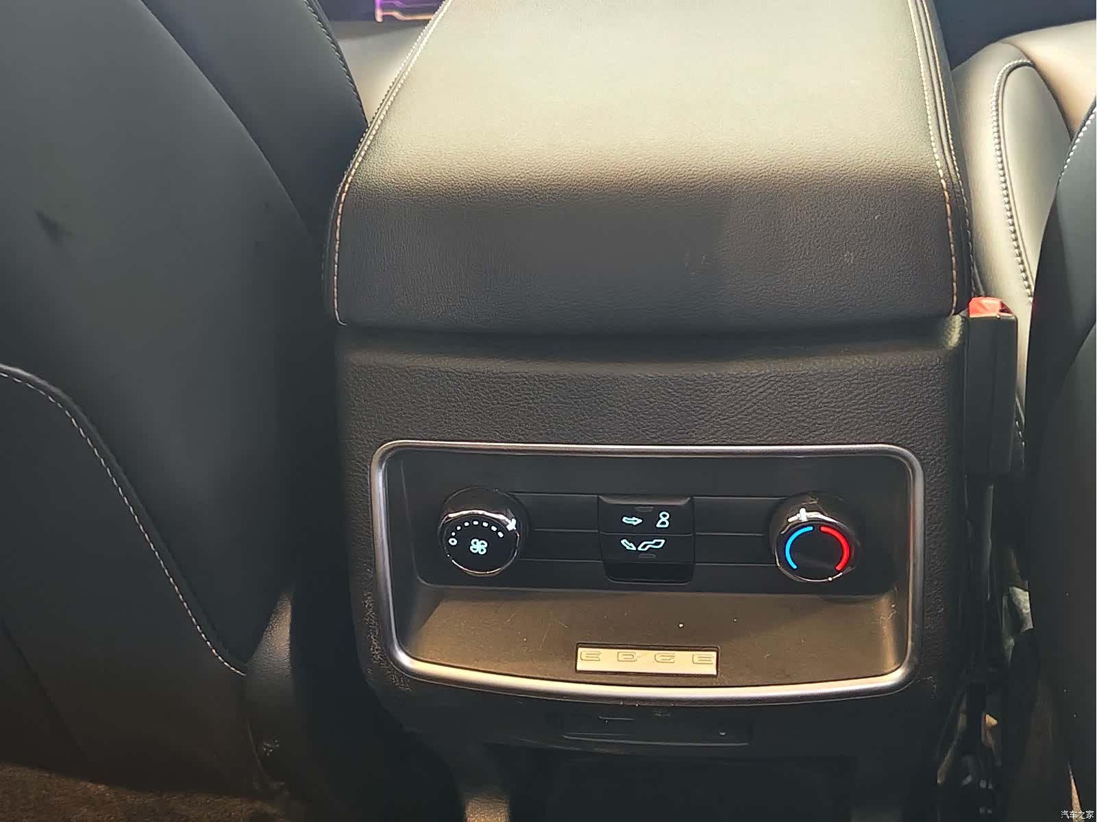 Ford Edge, 2021 21