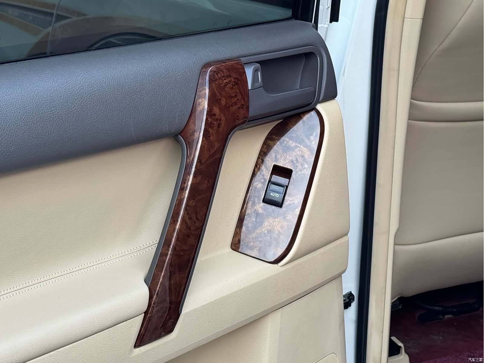 Toyota Prado, 2016 15