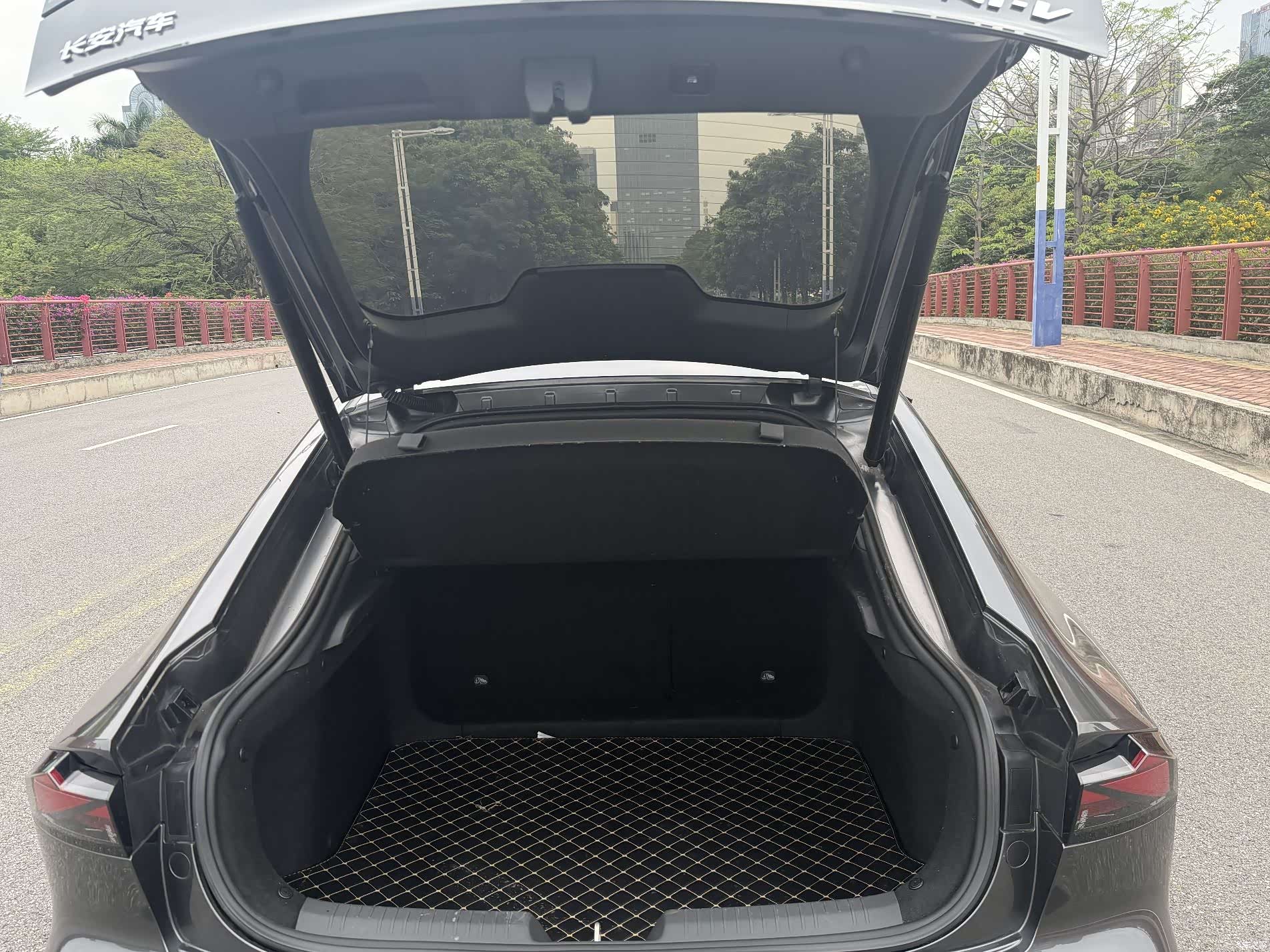 Changan UNI-V, 2023 6