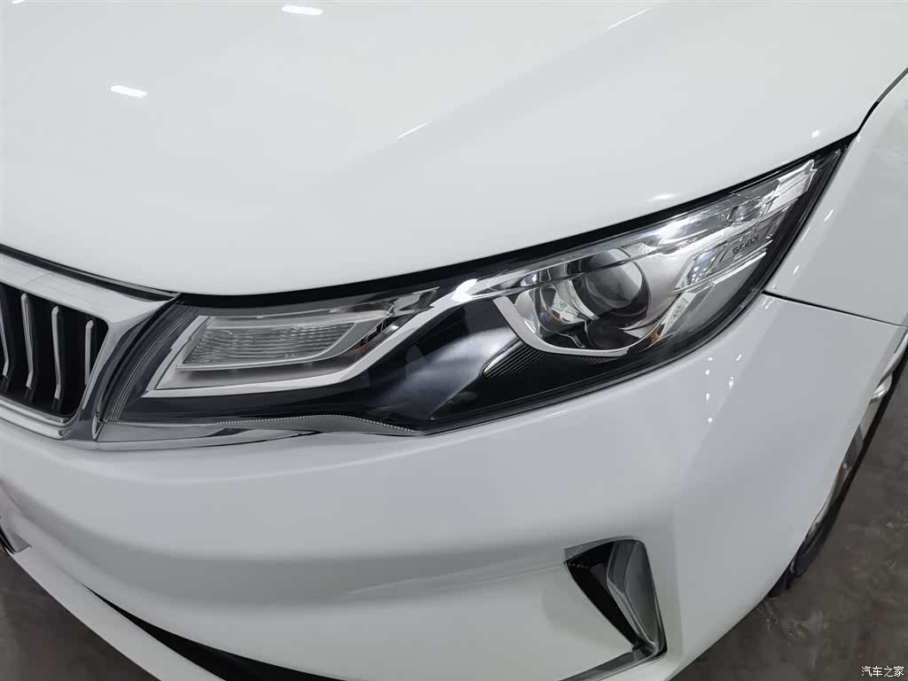 Geely Emgrand, 2021 7