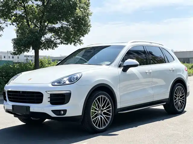 Porsche Cayenne 2018 — купить из Китая под заказ