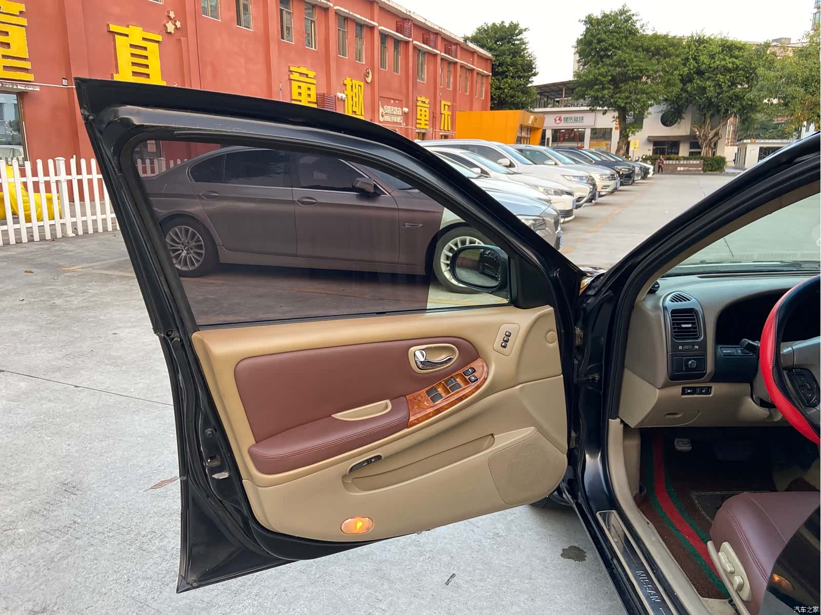 Nissan 3.0, 2005 9