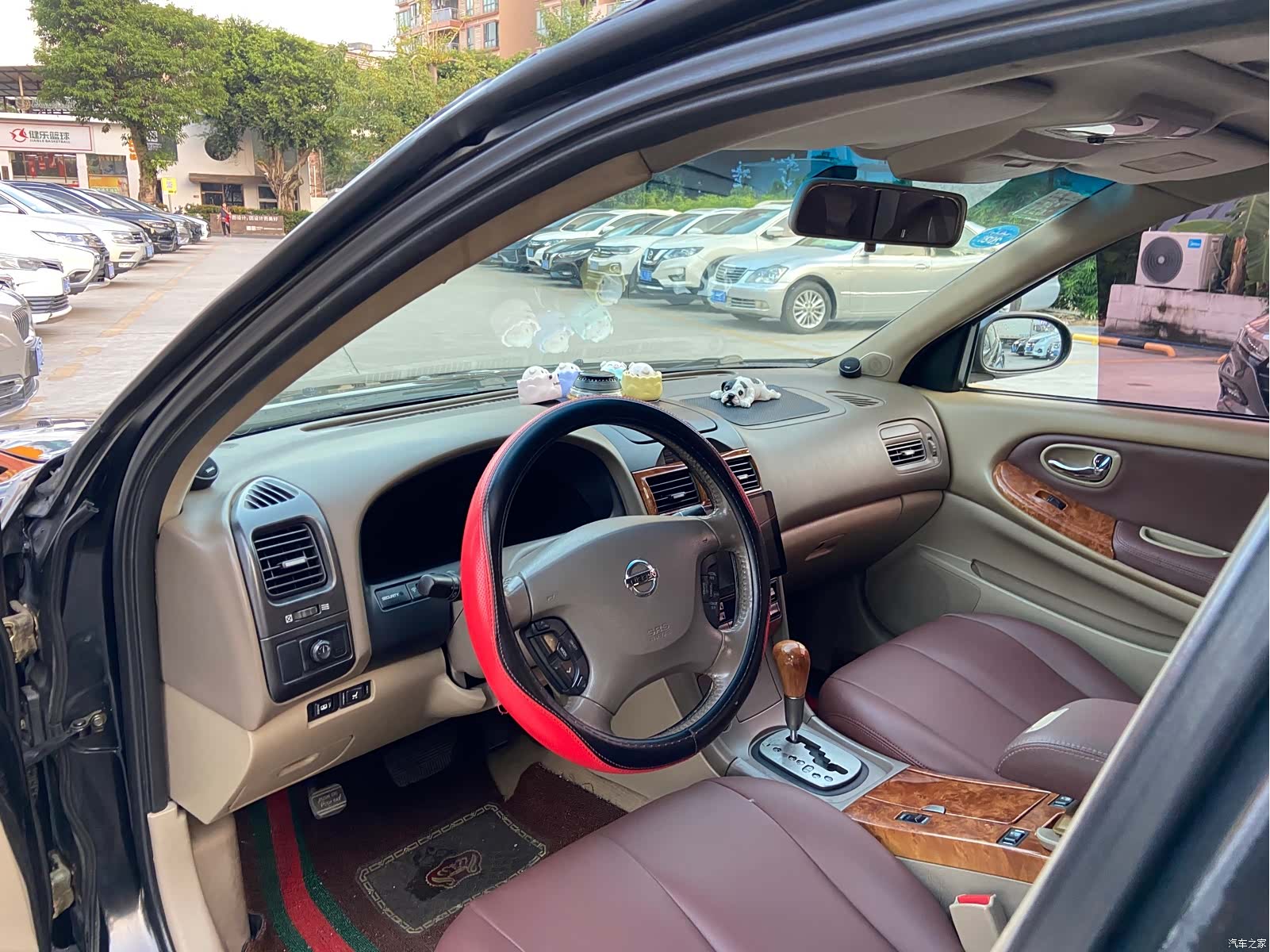 Nissan 3.0, 2005 10