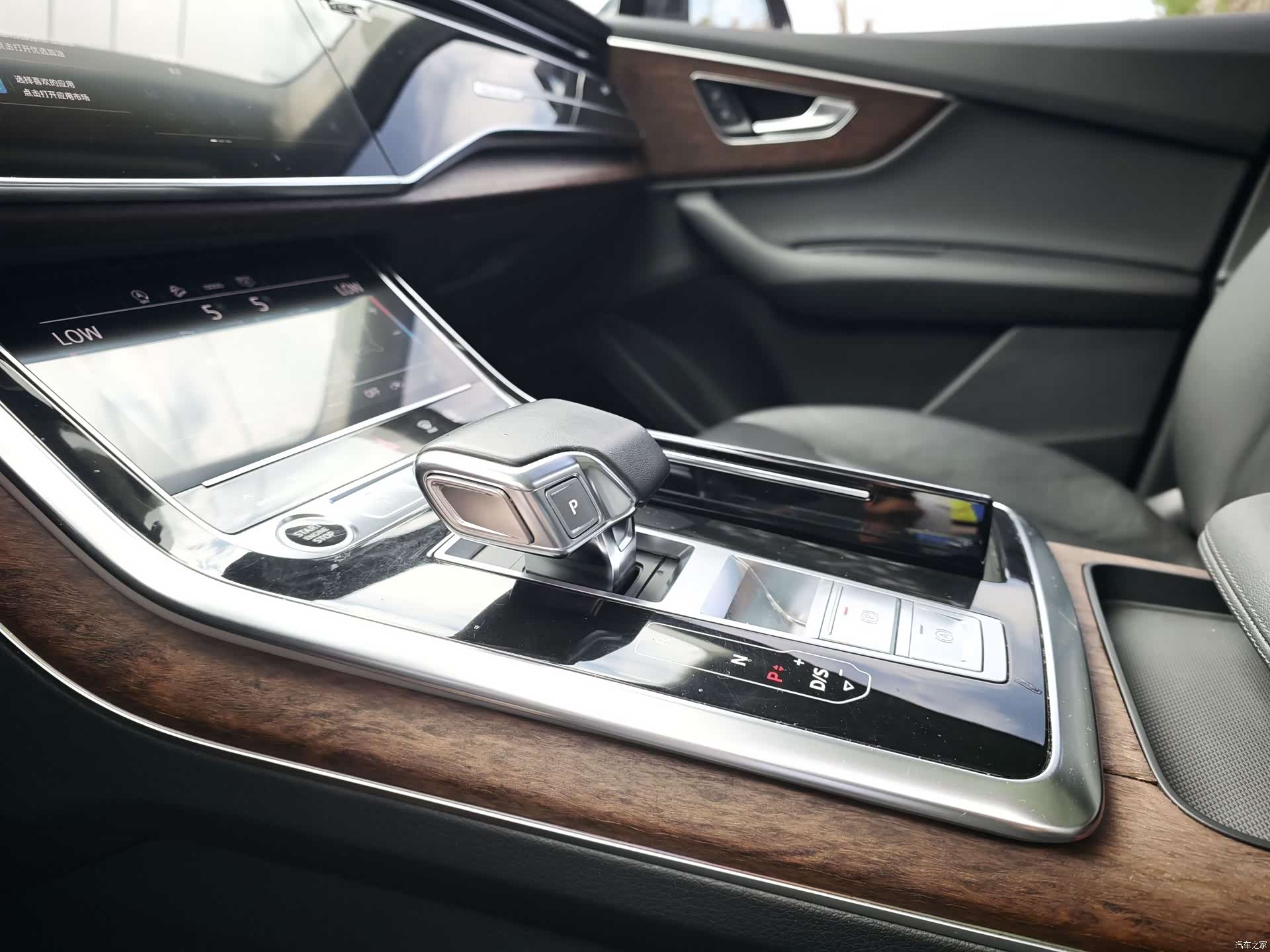Audi Q7, 2021 6