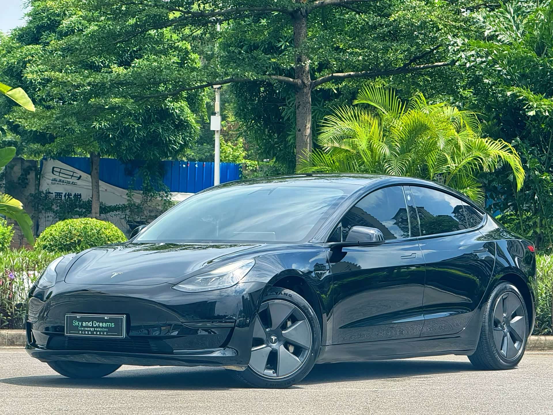 Tesla Model 3, 2021 1