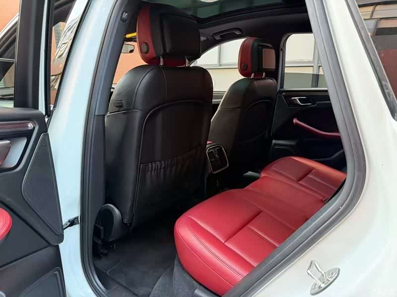 Porsche Macan, 2019 10