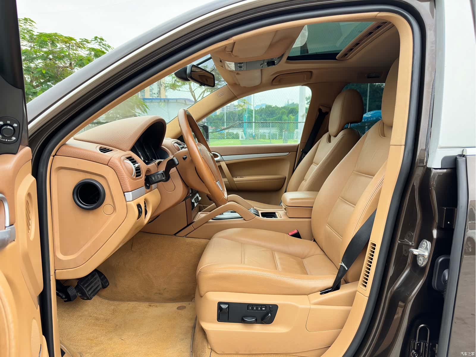 Porsche Cayenne, 2009 8