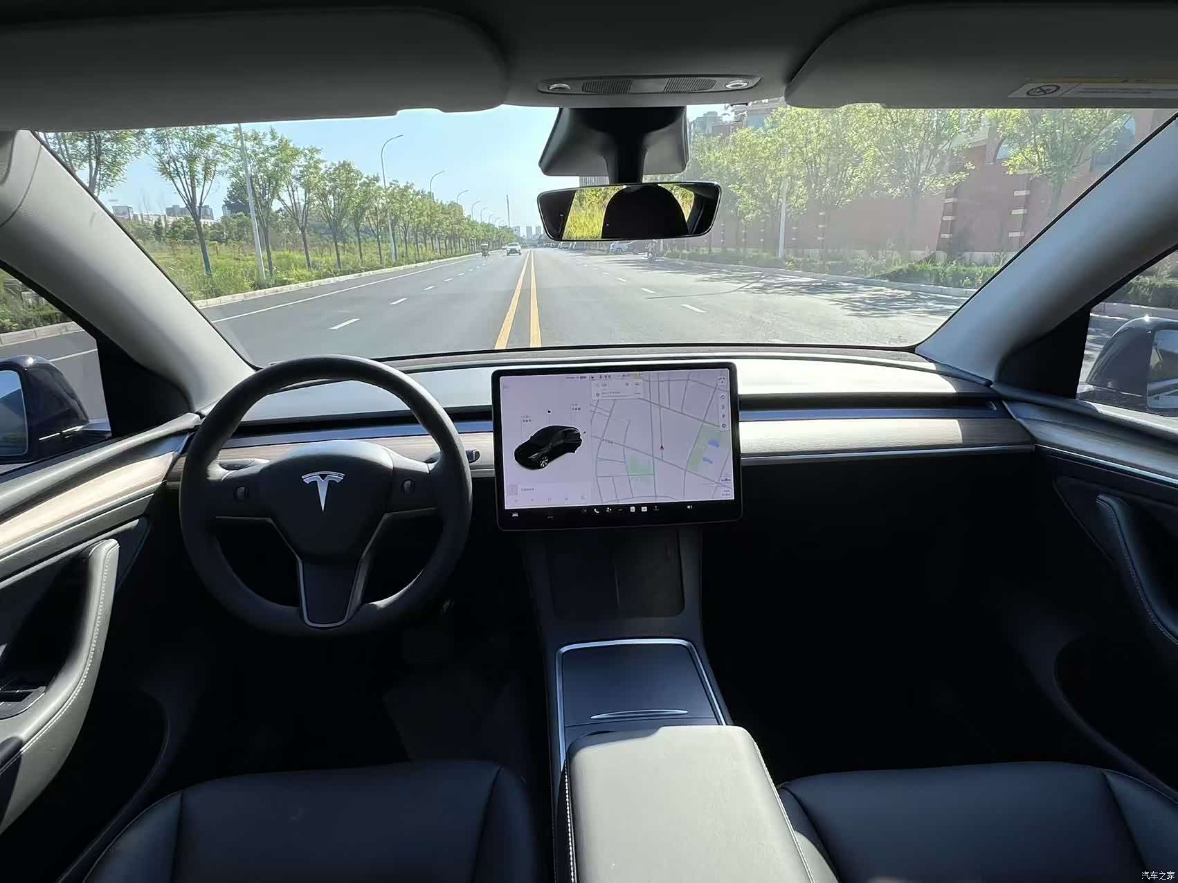 Tesla Model Y, 2021 18