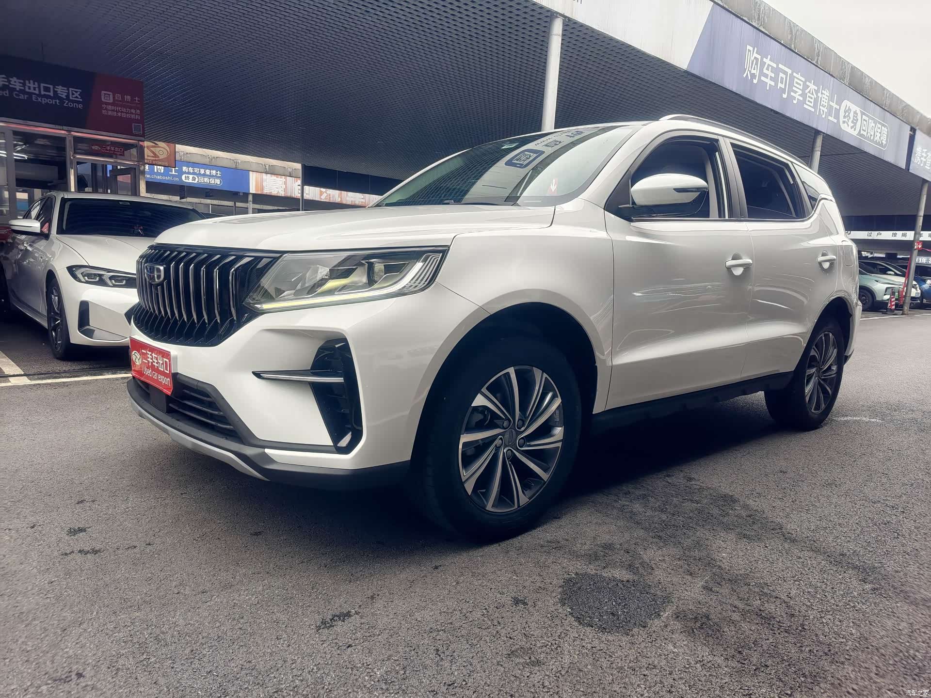 Geely X6, 2022 1
