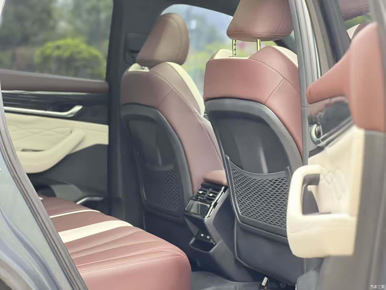 Geely Xingyue L, 2022 18
