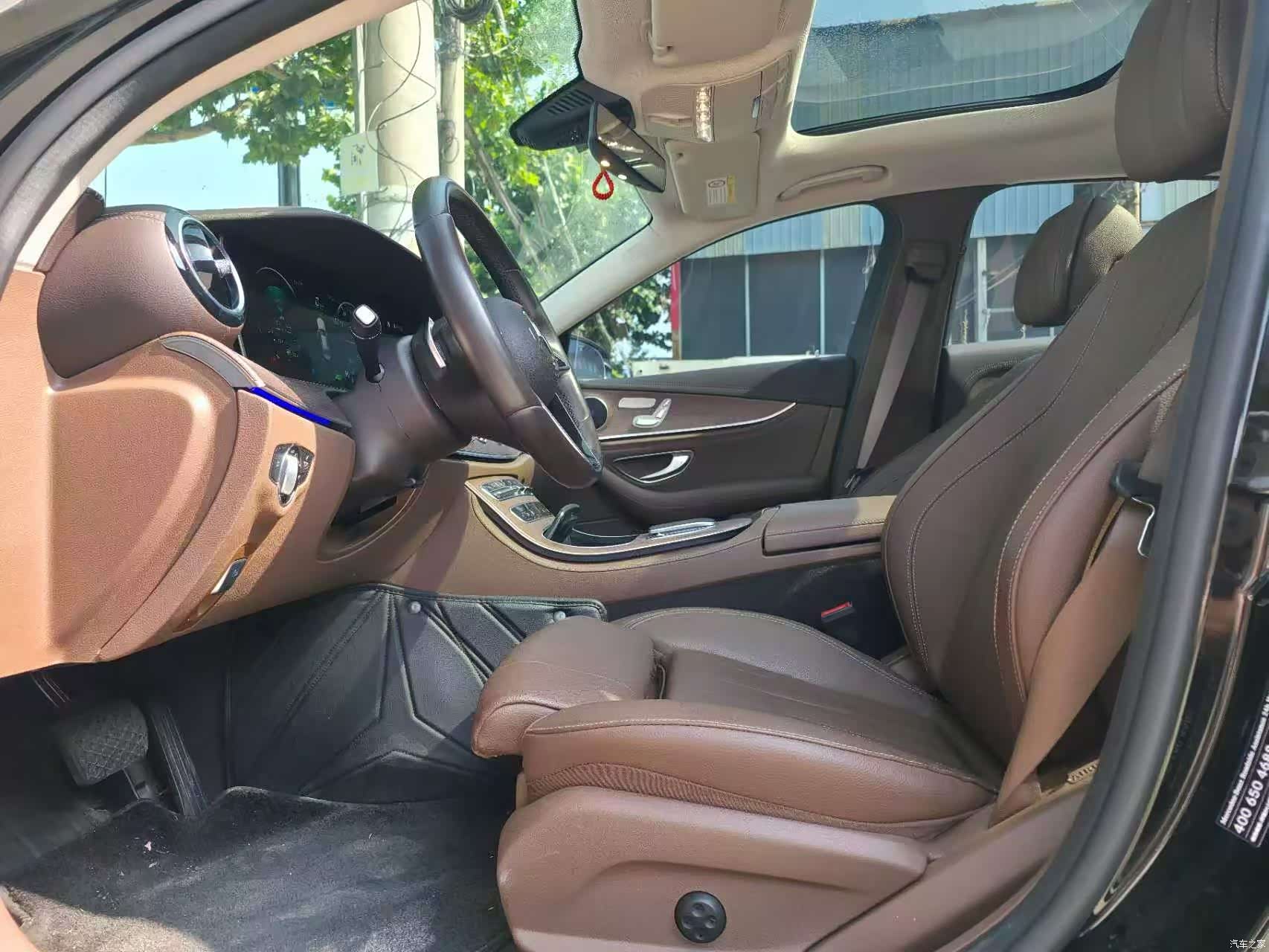 Mercedes-Benz E-Class, 2022 4