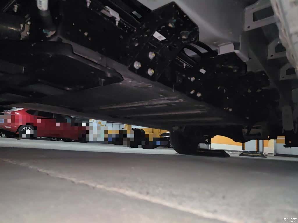 YuanCheng V6E, 2025 18