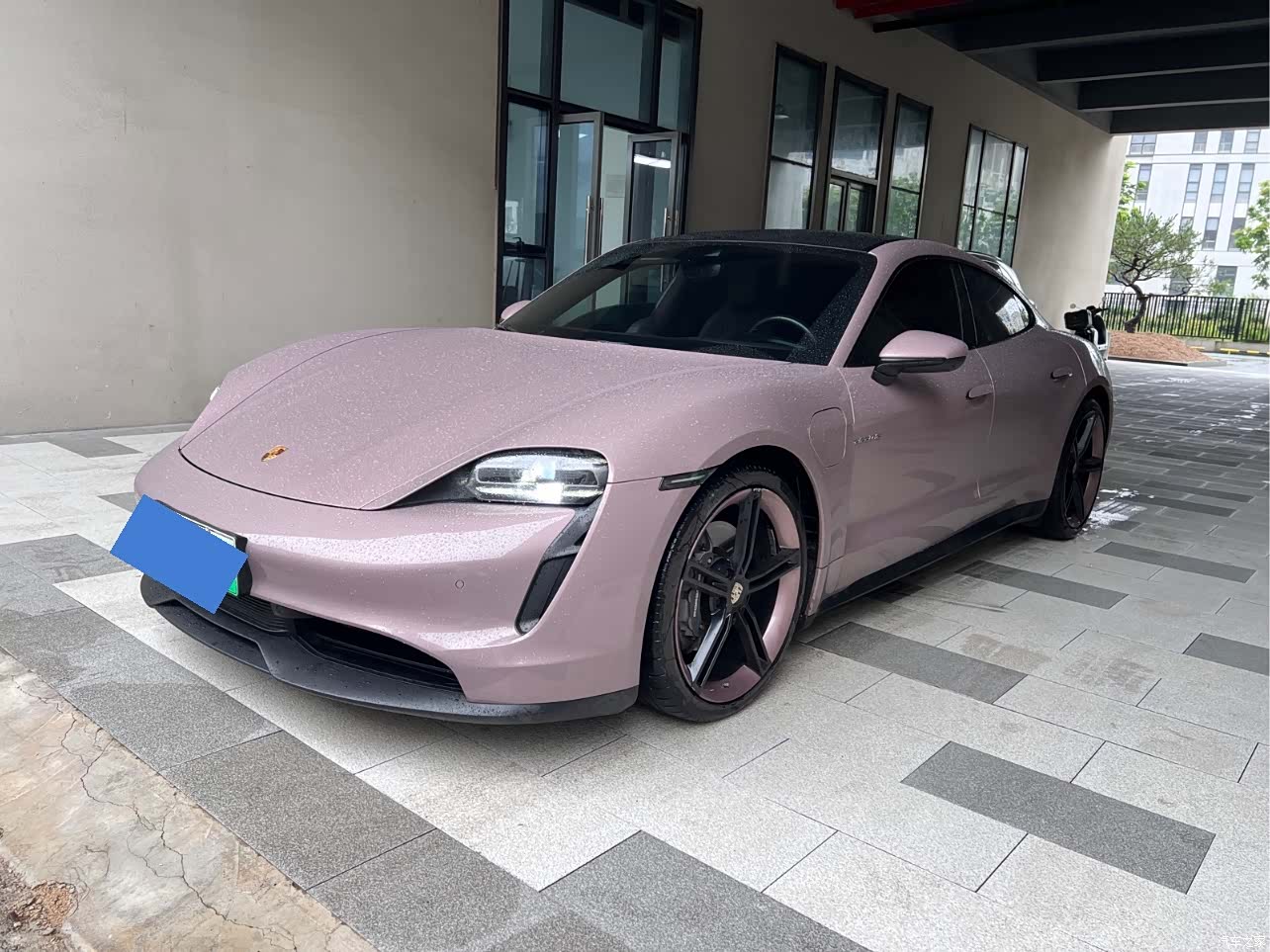 Porsche Taycan, 2020 1