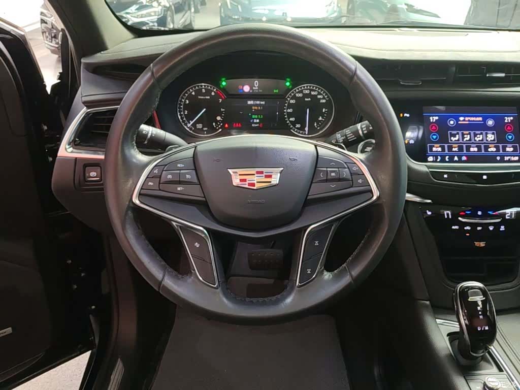 Cadillac XT5, 2020 11