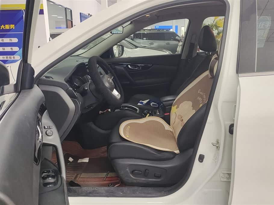Nissan Qijun Nissan Qijun
