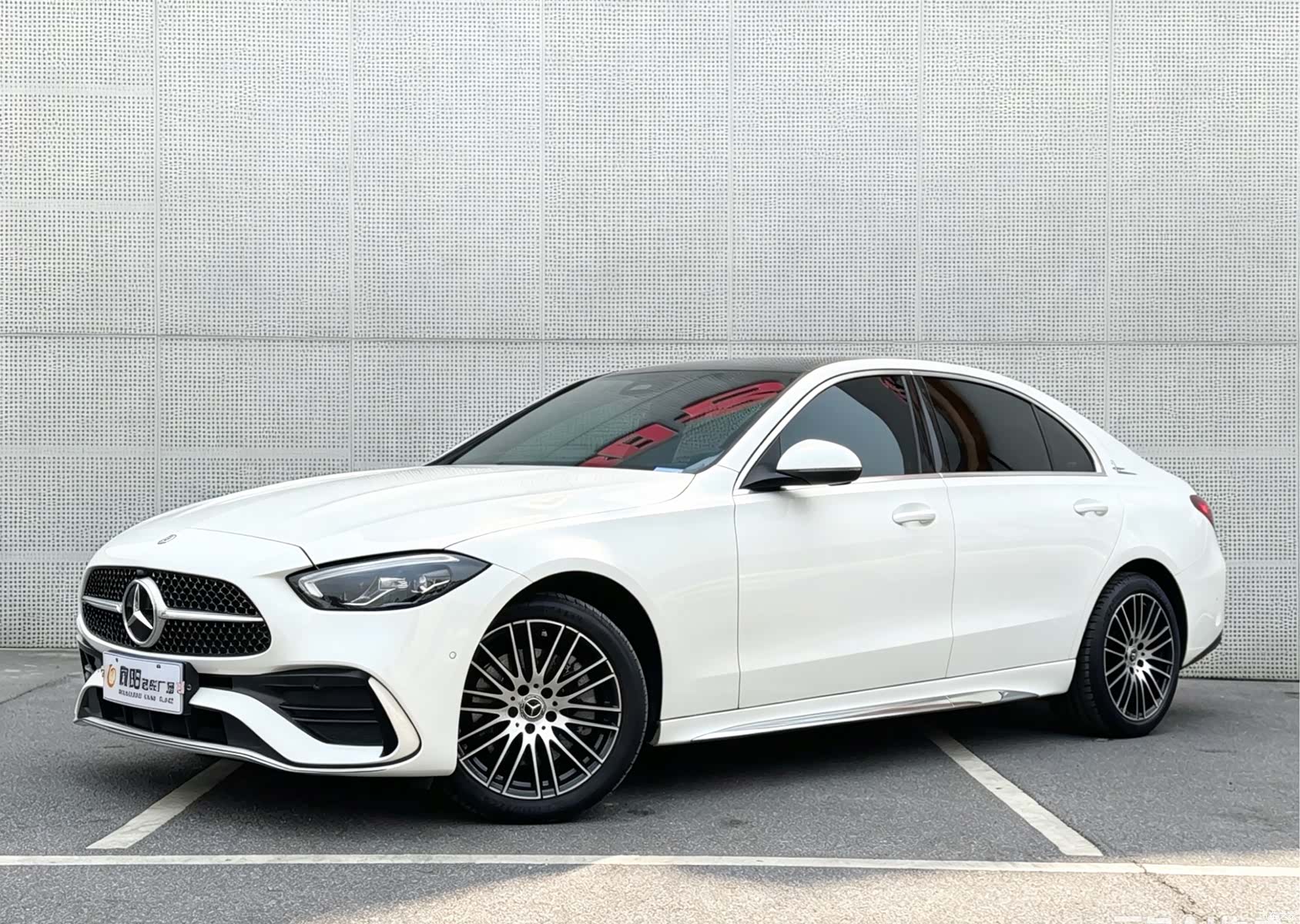 Mercedes-Benz C-Class, 2024 1
