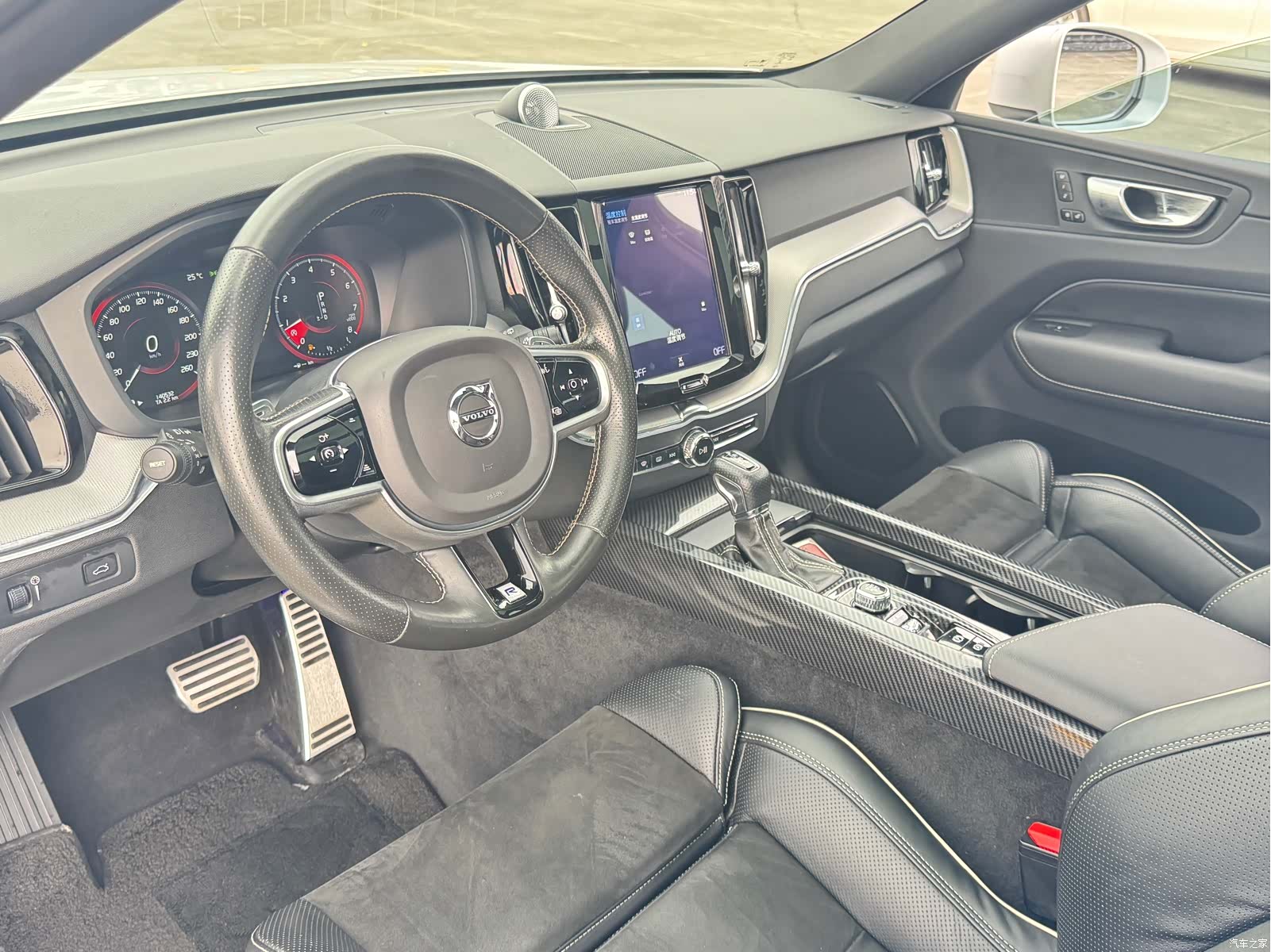 Volvo XC60, 2018 6
