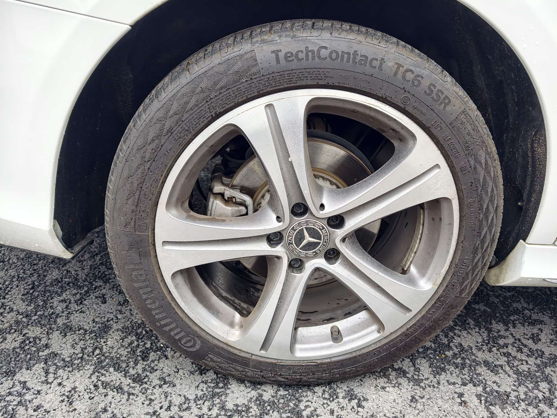 Mercedes-Benz E-Class, 2019 24