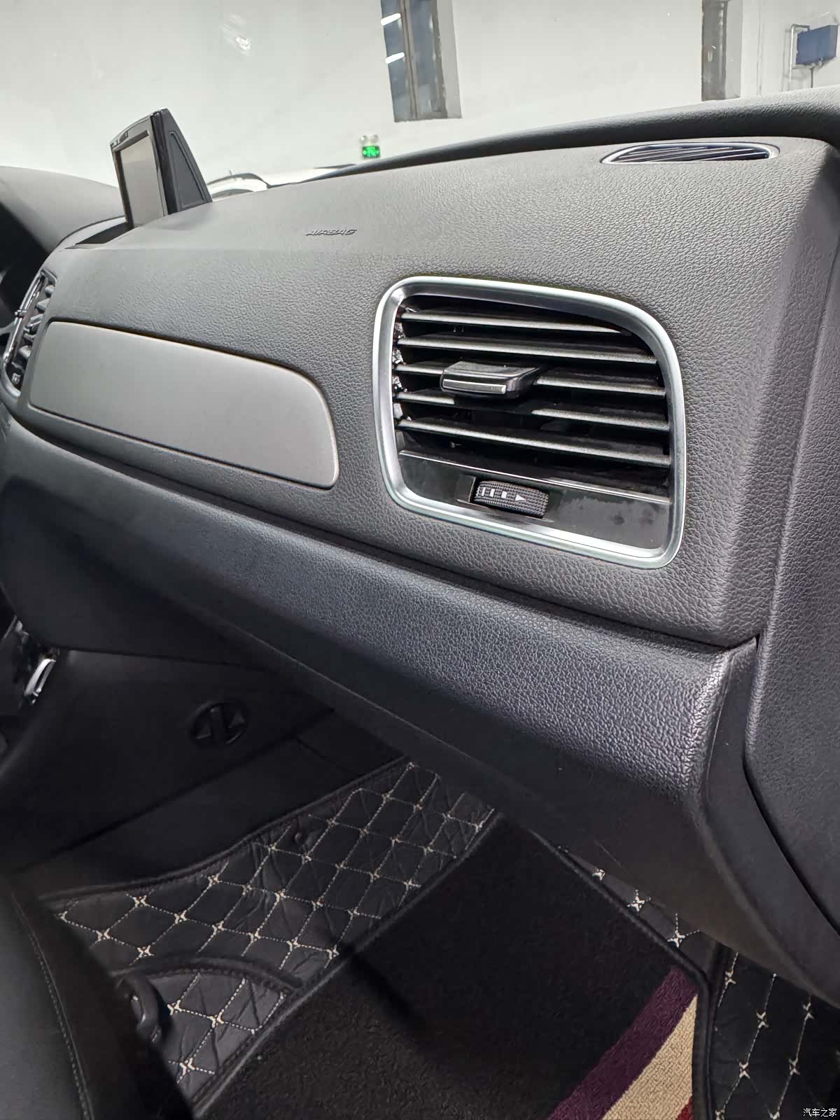 Audi Q3, 2014 26