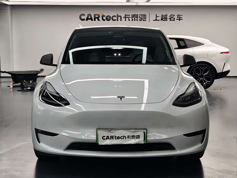 Tesla Model Y Tesla Model Y