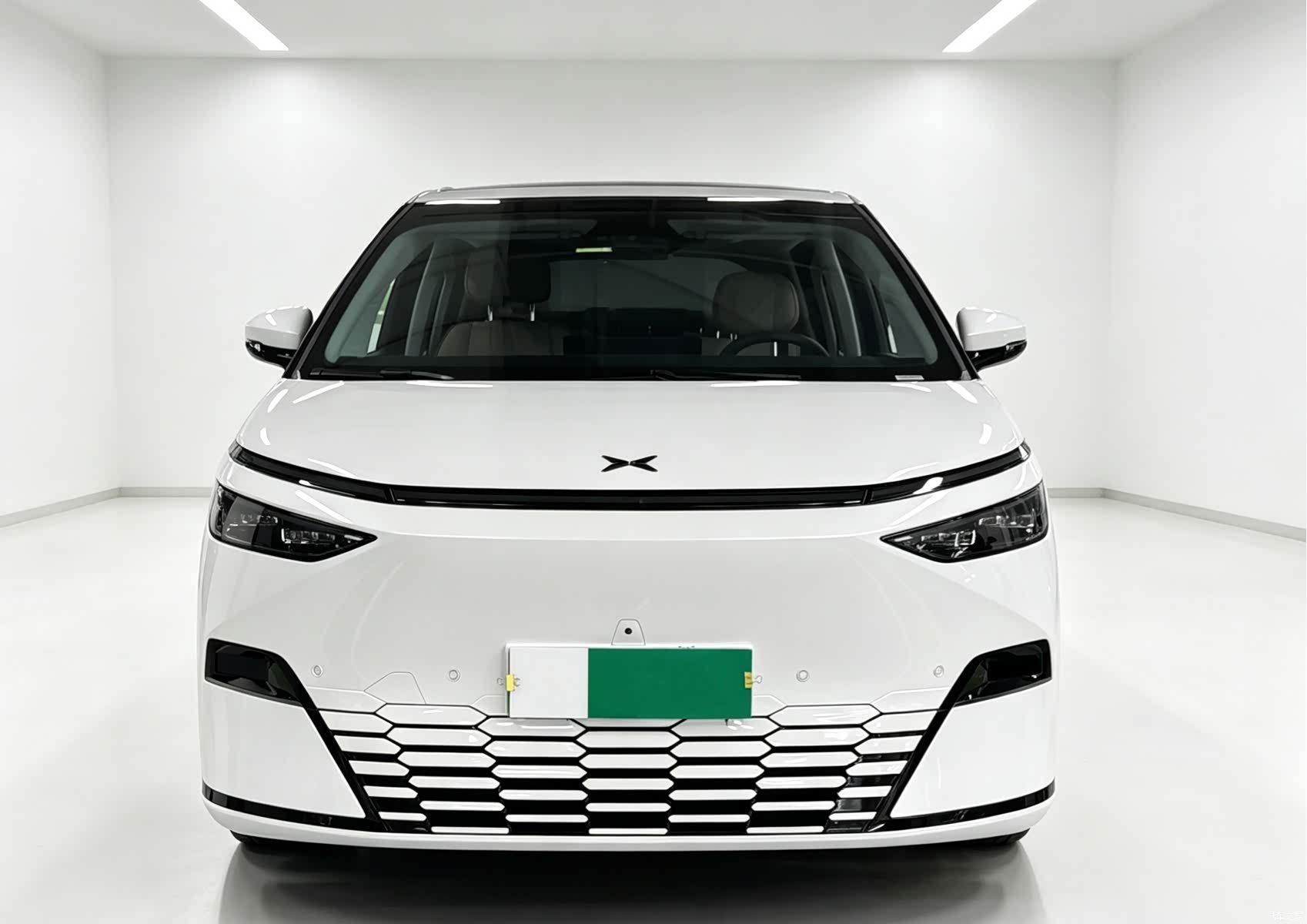 Xpeng X9, 2024 3