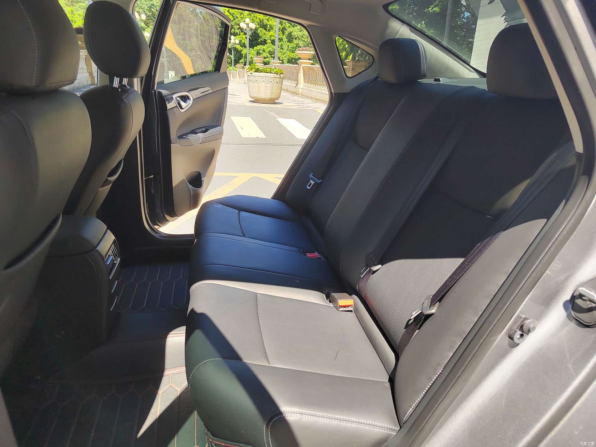 Nissan Sylphy, 2026 19