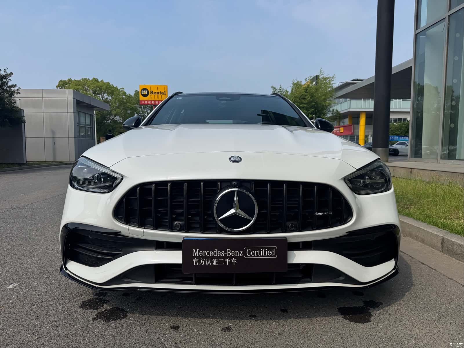 Mercedes-Benz C-Class, 2025 3