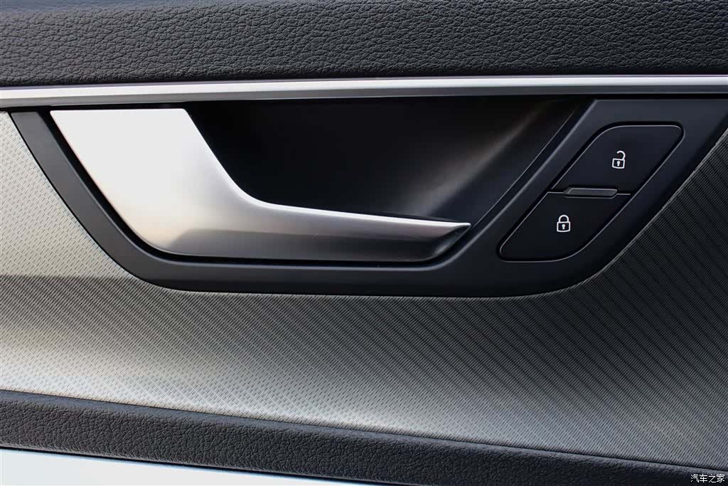 Audi A6L, 2020 13